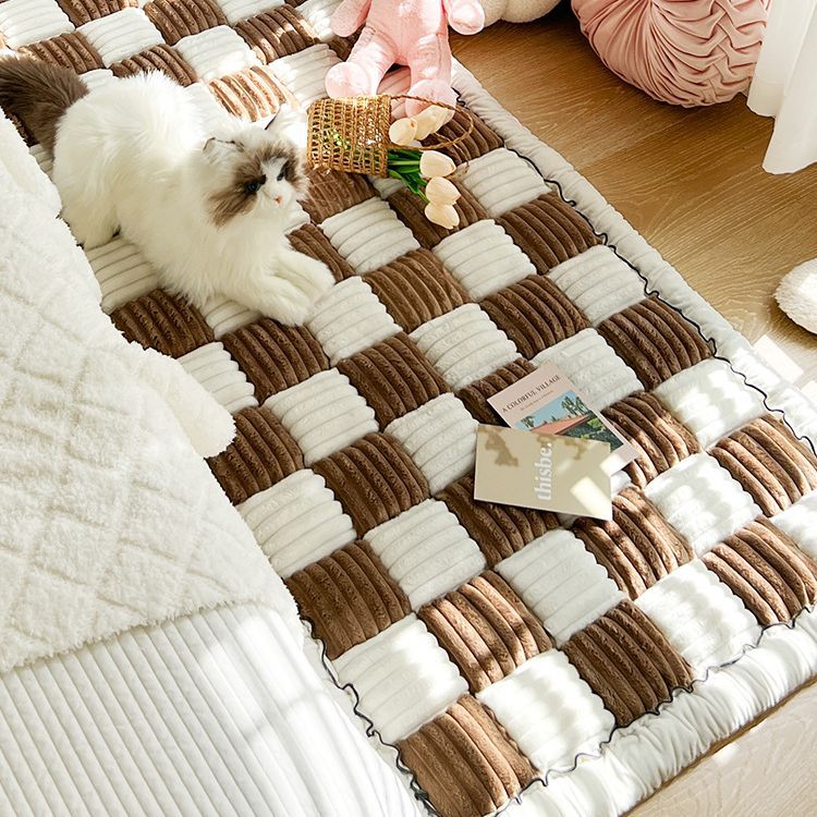 Plaid Square Pet Mat